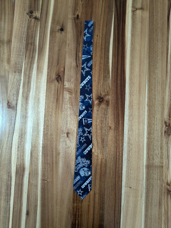 Dallas Cowboys Custom Sewn Necktie NFL - Etsy Dallas Cowboys Men\'s Neck Tie. Custom handmade. New
